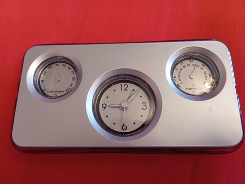 Wetterstation mit uhr - mit,